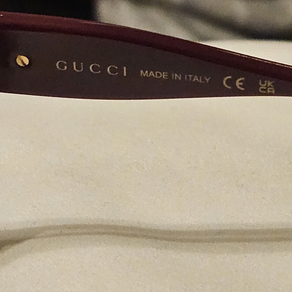 Gucci sunglasses, burgundy color NEW - Picture 6 of 7